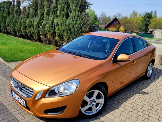 Volvo S60 cena 36900 przebieg: 155000, rok produkcji 2011 z Wolsztyn małe 106